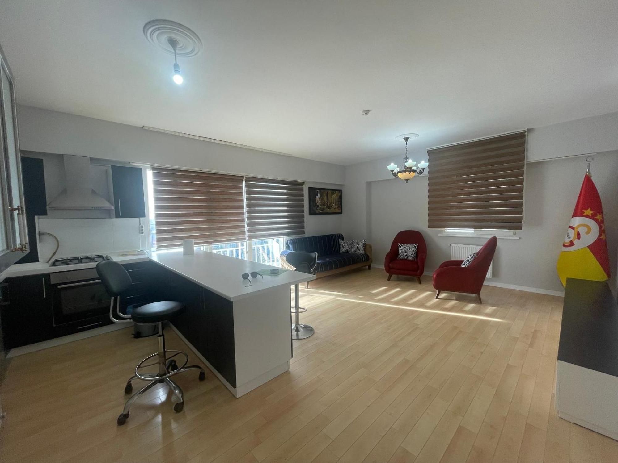 Apartment Bahcesehir N Tepe Sitesi Avm Goelet Ulasim Merkezi Konum