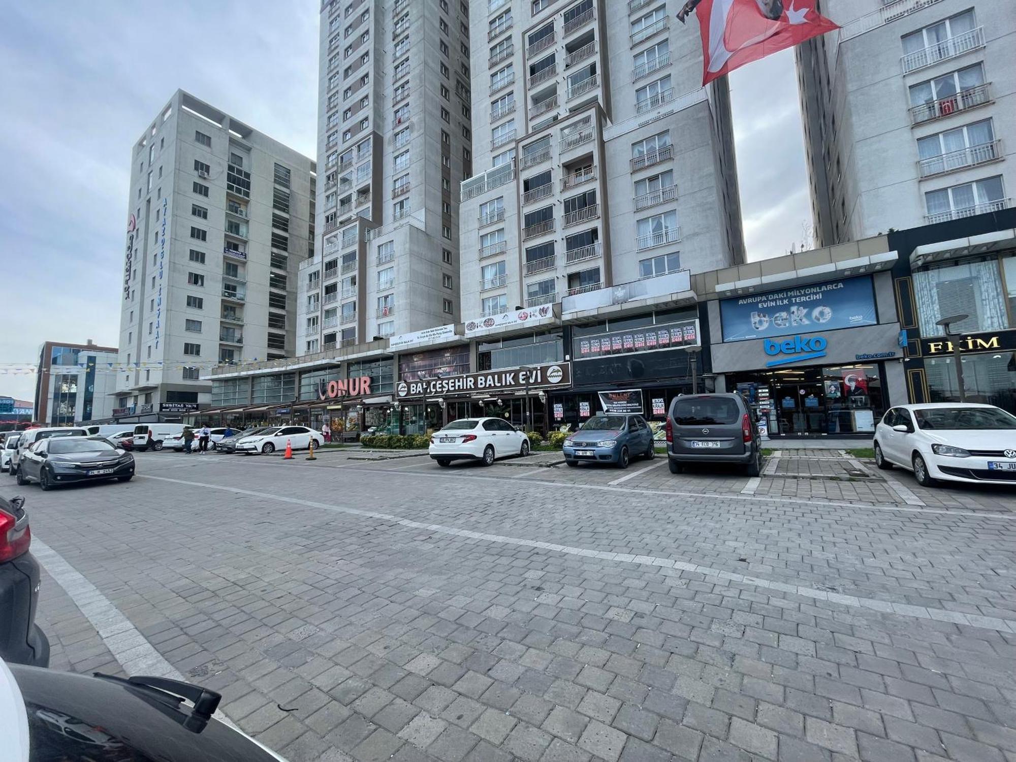 Bahcesehir N Tepe Sitesi Avm Goelet Ulasim Merkezi Konum Daire İstanbul