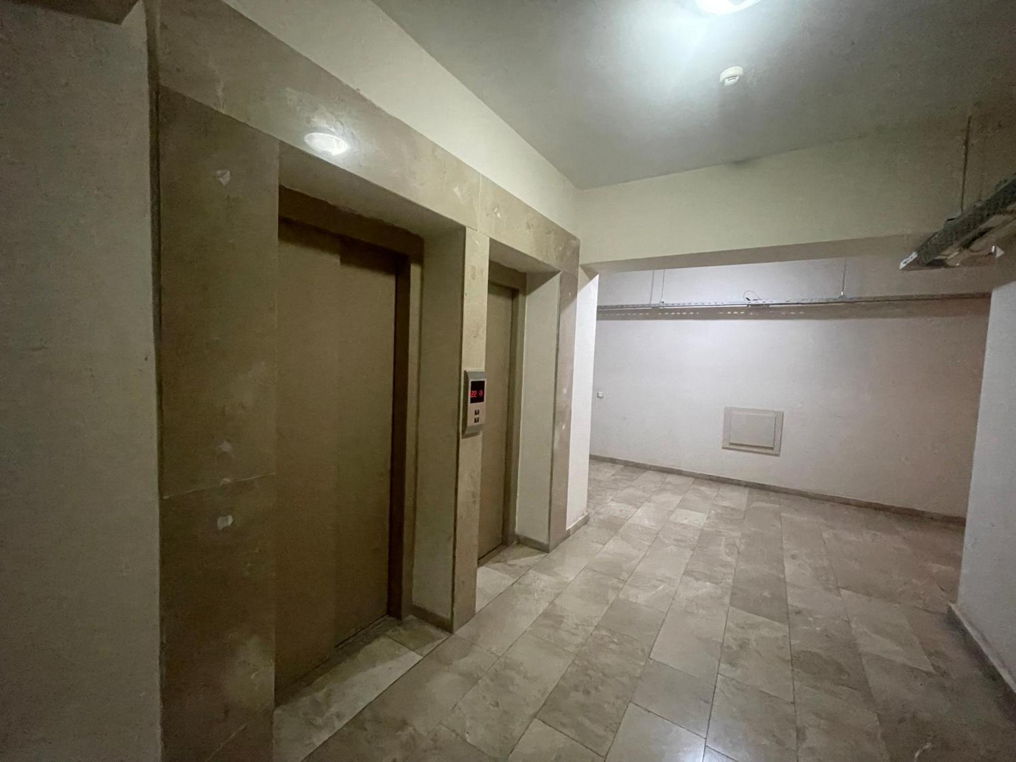 Daire Bahcesehir N Tepe Sitesi Avm Goelet Ulasim Merkezi Konum