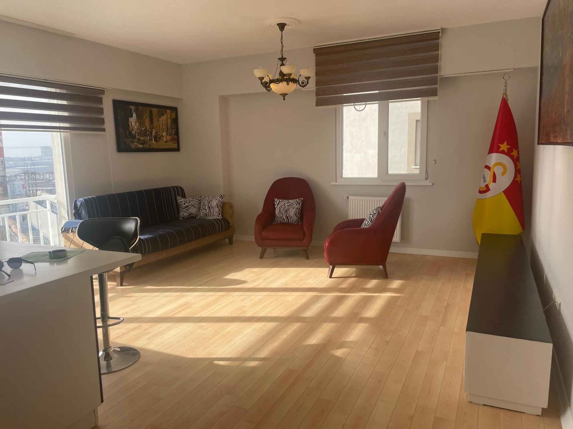 Daire Bahcesehir N Tepe Sitesi Avm Goelet Ulasim Merkezi Konum *