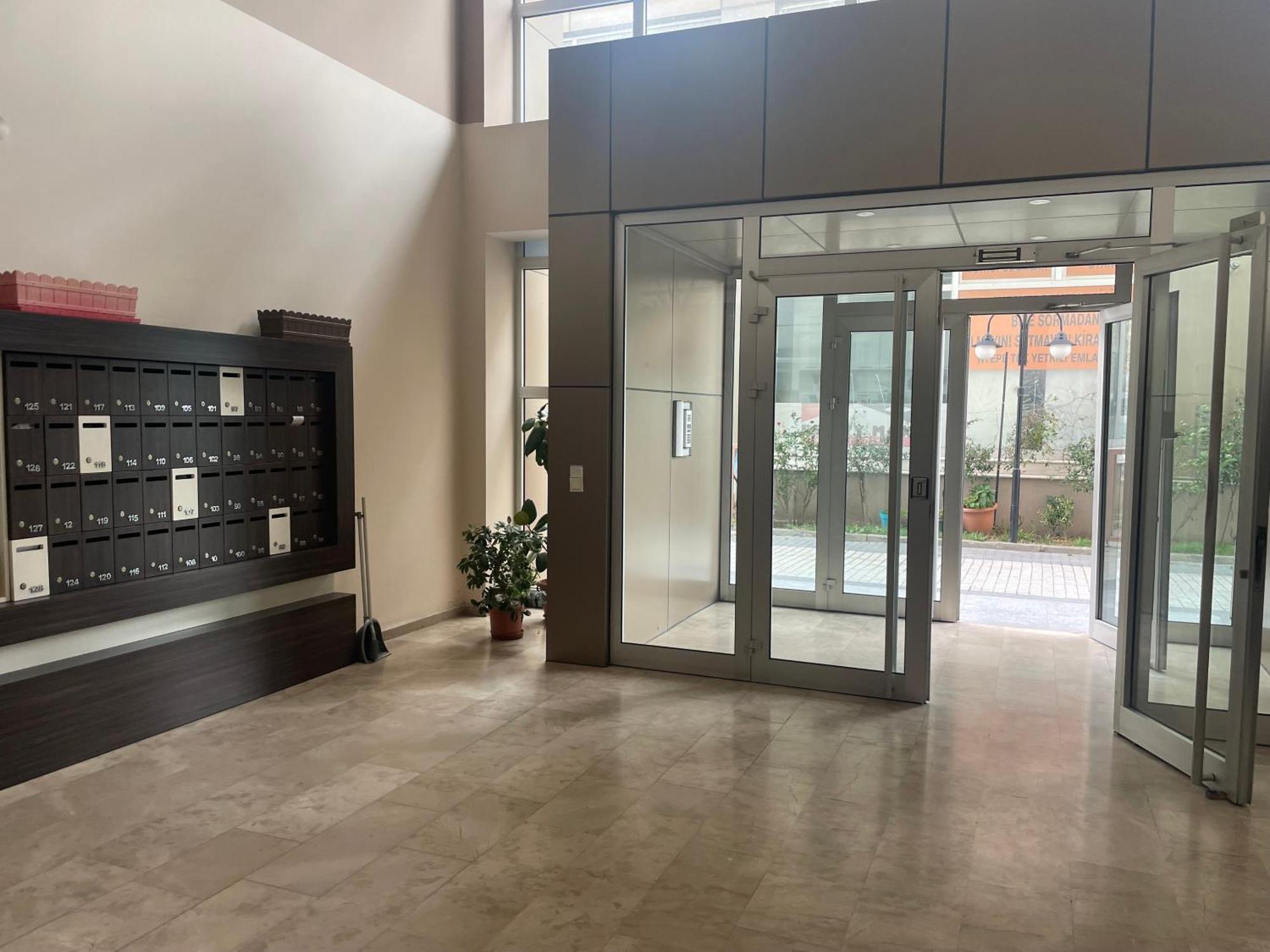 Bahcesehir N Tepe Sitesi Avm Goelet Ulasim Merkezi Konum Daire