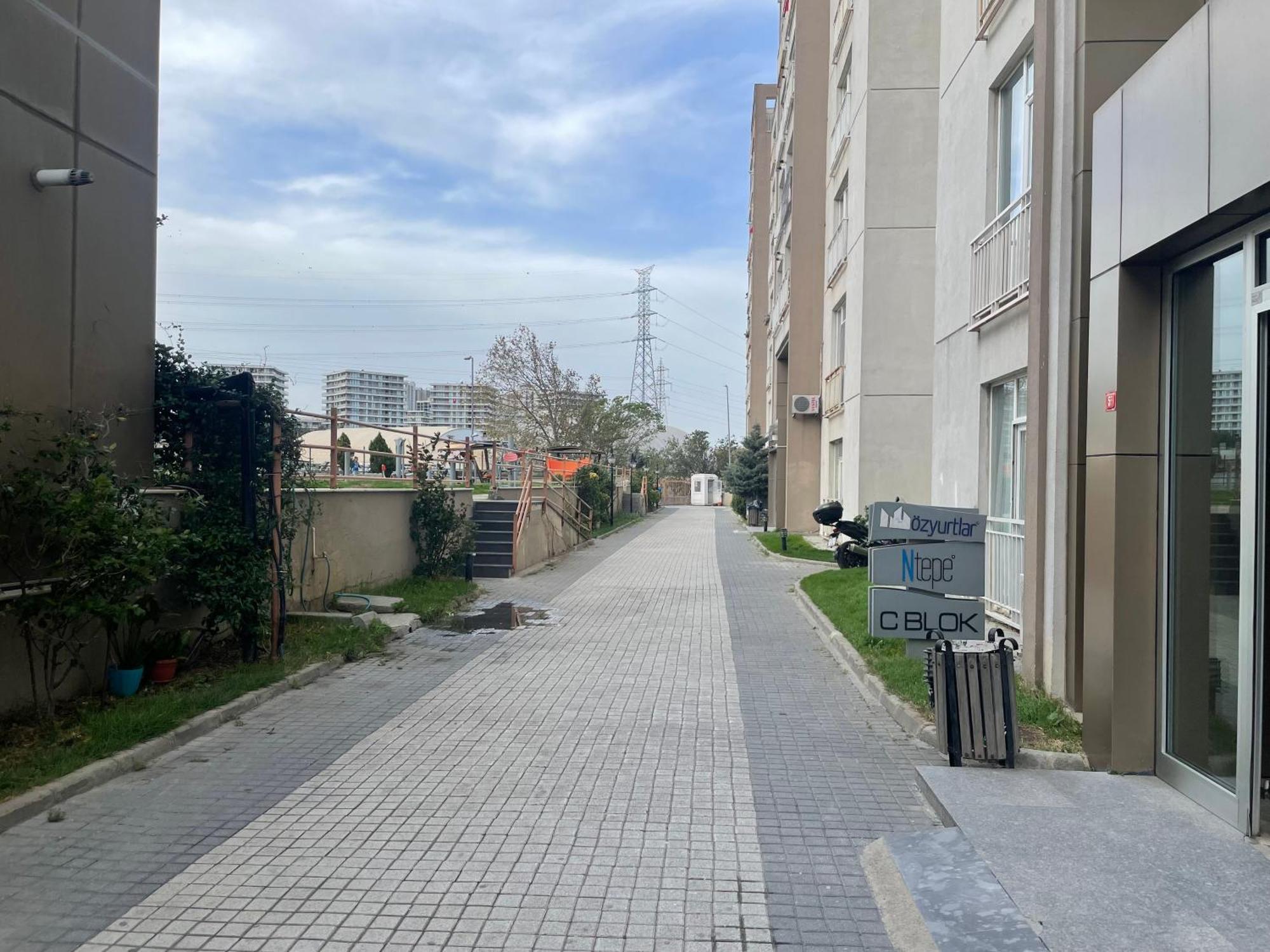 Bahcesehir N Tepe Sitesi Avm Goelet Ulasim Merkezi Konum İstanbul